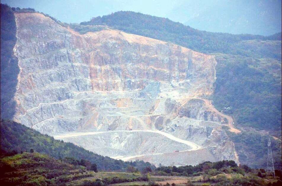 <b>安徽池州：露天開采礦山剝離物中砂石土礦產(chǎn)資源有償處置試點啟動</b>